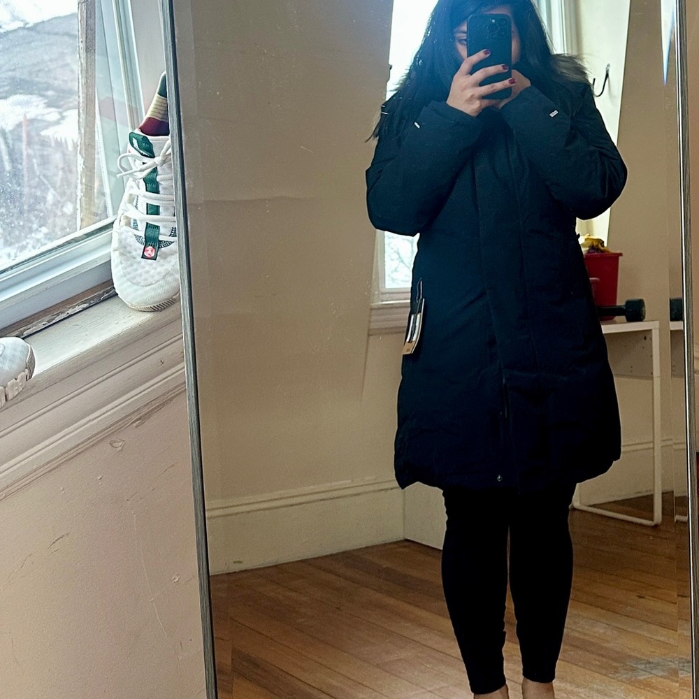 NWT North Face Women's Arctic Parka- Small-Black - Picture 8 of 9